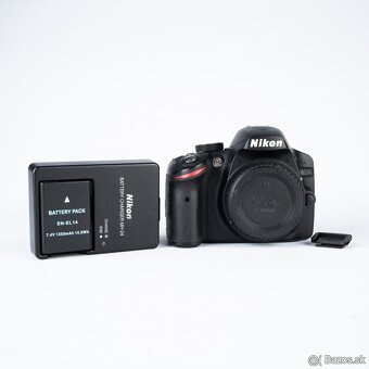 Nikon D3200 fotoaparát (4 900 záberov) - 2