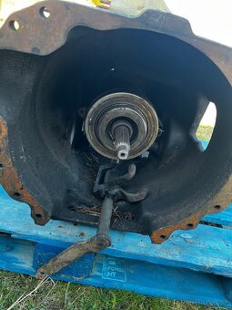 Zetor 6711/6911 prevodovka s diferakom - 2