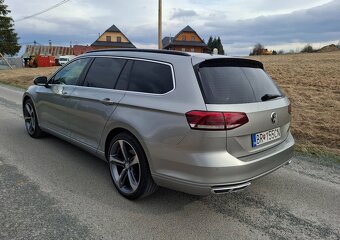 Volkswagen Passat B8 Variant 2.0 TDI BMT Highline DSG - 2
