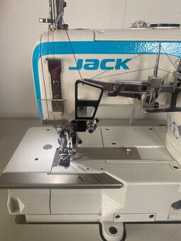 Šijací stroj coverlock Jack - 2