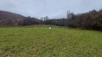 Podhradie, časť Konské - pozemok na predaj - 2