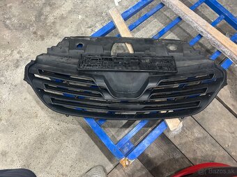 Nárazník Renault Trafic 2015 - 2