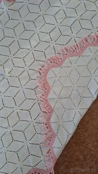 Hačkovaný obrus - 2