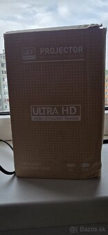 Projektor - 2