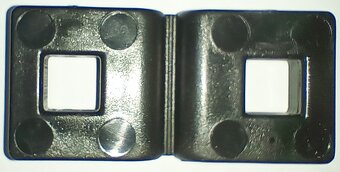 Vymedzovač na príchytku na plotový panel - 2