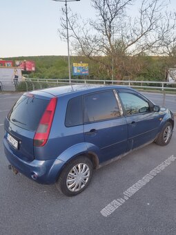 Ford Fiesta 1.4 TDCI DIESEL - 2