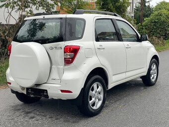 Daihatsu Terios 1.5i Benzín 4x4 - 2