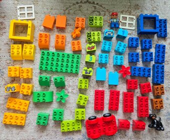 Leho Duplo box plny zabavy 10572 pes auto chlapcek - 2