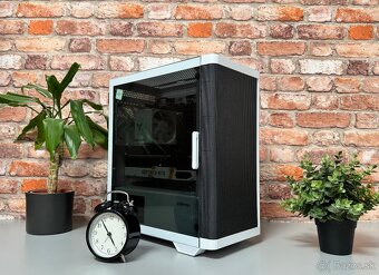 i3 12100F\16GB\RTX 3080\SSD\750W Zdroj - 2
