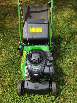 Predám benz. kosačku John Deere RUN41 - 2