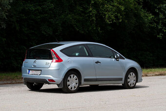 Citroën C4 1.6i 16V Coupe - 2
