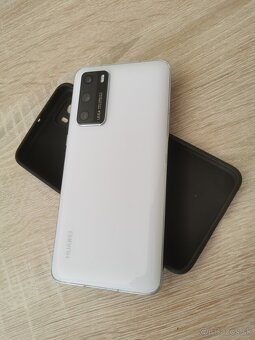 Huawei P40 8gb 128gb nie LITE top stav za 130€ - 2