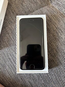 iPhone se 2020 64gb - 2