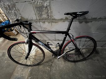 Bicykel Scott CR1 pro Carbon 2009 - 2