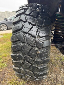 Predám Discoverer STT pro 35x12,5 r15 na diskoch - 2