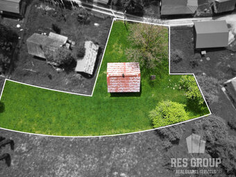 Na predaj, pozemok so starším domom, Staškov - 2