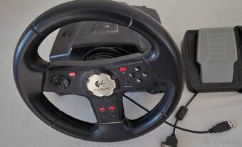 Herný volant na PC Logitech - 2