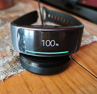 Samsung Gear Fit 2 - 2