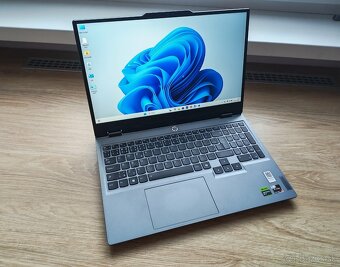 Lenovo LOQ 15ARP9 R7 7435HS 24GB/1TB,RTX 4060 8GB,W11, NAY - 2