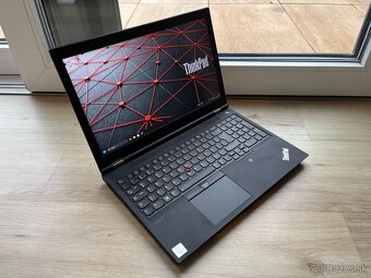 Lenovo ThinkPad P15 Gen1 15.6" i7-10850H/32GB/512/T1000-4GB - 2