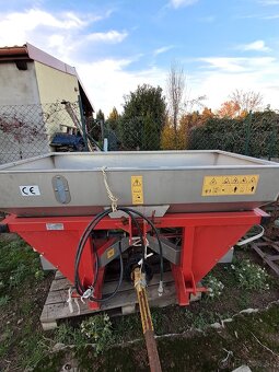 Rozmetadlo um.hnojiva - 2