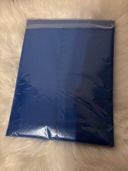 Obrusy odolné proti škvrnám - 2