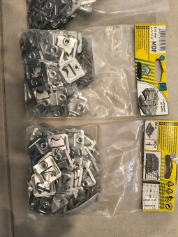 príchytky na tatranský profil 200ks - 2