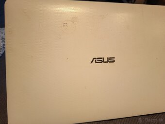 Asus notebook - 2