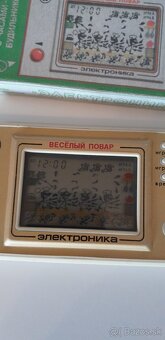 Retro ruska hra elektronika - 2