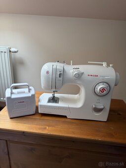 Šijací stroj Singer - 2
