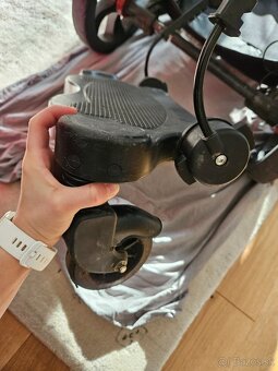 Stupienok skejt ku kociku - 2