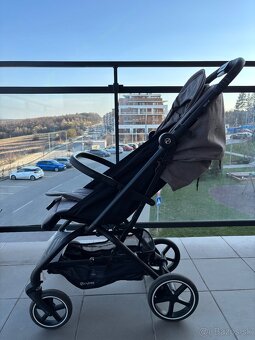 Cybex Eezy S2+ - 2