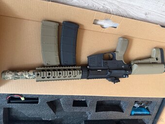 Airsoftové doplnky + Zbraň - 2