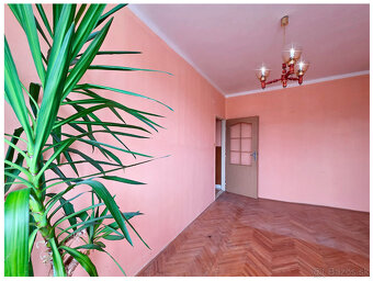 UHLISKO / 2i byt BB / blízke CENTRUM / LOGGIA A BALKÓNY - 2