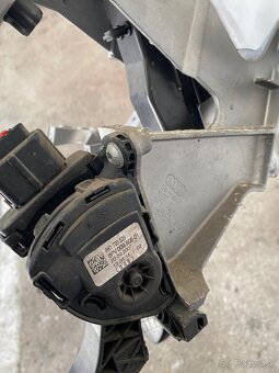 Predam pedale automat audi a6 c6 8K1723523 - 2