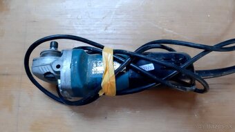 Flexa a vybracna bruska Makita - 2