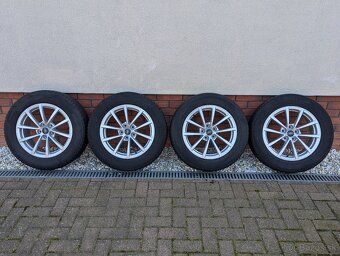 225/60 R17 Originalna sada diskov Audi A6 - 2