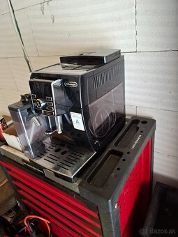 Kavovar delongi - 2