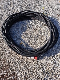 Predam 5 zilovy kabel, vhodny na stavbu - 2