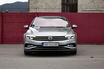 Volkswagen Passat Variant 1.6 TDI 88Kw - 2