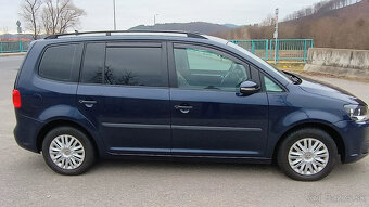 VW Touran - 2