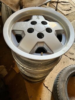 Jeep disky r15    5x114,3 - 2