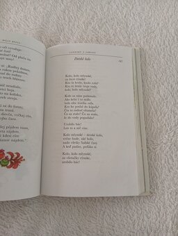 Lupienky z jabloní - 2