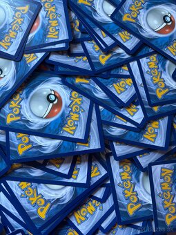 Pokémon karty - 2