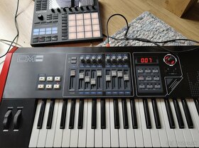 MIDI klávesy kontroler CME UF6 - 2