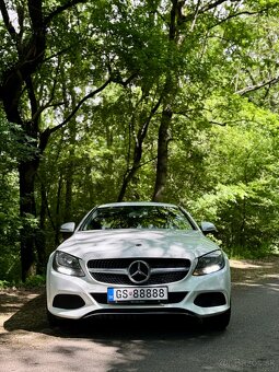 Mercedes-Benz C 220 d 4MATIC (2017) - 2