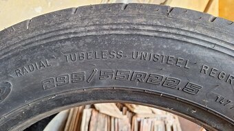 Nákladné pneumatiky 295/55 R 22,5 - 2