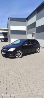 0pel Astra Cosmo 1.9 CDTi - 2