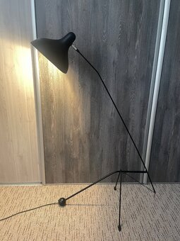 Podlahová lampa v štýle Serge Mouille - 2