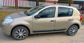 Dacia Sandero - 2
